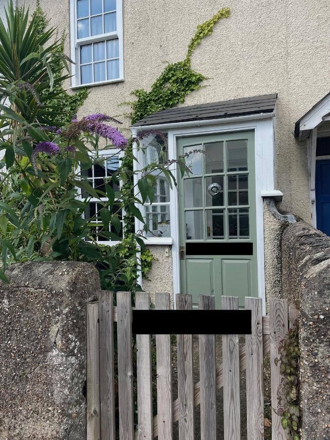 Nutshell Cottage Seaton  Exterior photo